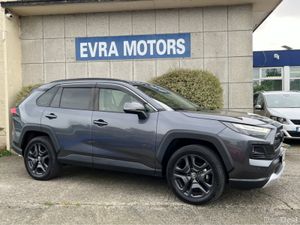 Toyota RAV4 ADVENTURE 4WD AUTOMATIC HYBRID 2.5 PET - Image 3