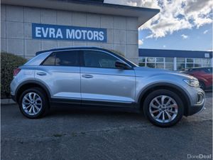 Volkswagen T-Roc STYLE AUTOMATIC 1.5 PETROL //VERY - Image 3