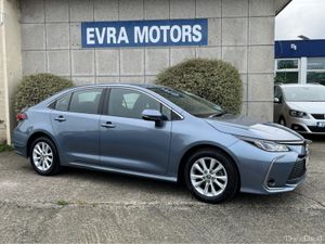 Toyota Corolla SALOON LUNA AUTOMATIC HYBRID 1.8 PE - Image 3
