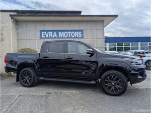 Toyota Hilux GR SPORT 4WD AUTOMATIC 2.4 PETROL //H - Image 3