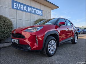Toyota Yaris Cross LUNA HYBRID AUTOMATIC 1.5 PETRO - Image 4
