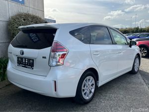 Toyota Prius 7 SEATER AUTOMATIC HYBRID 1.8 PETROL - Image 4