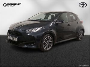 Toyota Yaris 1.5 Hybrid Design 5dr CVT - Image 4