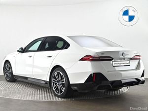 BMW i5 eDrive40 M Sport Saloon - Image 2