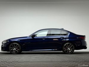 BMW 5-Series 520D M SPORT EDITION XDRIVE - Image 4