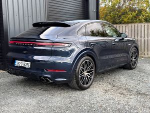 Porsche Cayenne Coupe Low Km - Image 3