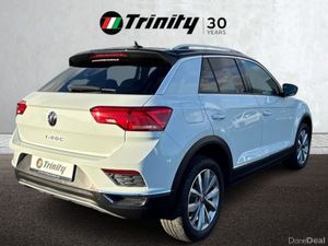 Volkswagen T-Roc ** STYLE DESIGN ** LOW KMS ** TRI - Image 3