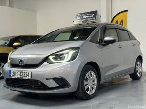 🚗2021 Honda JAZZ 1.5 Hybrid automatic - Image 2