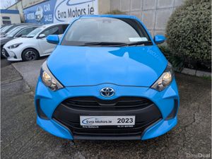 Toyota Yaris X HYBRID AUTOMATIC 1.5 PETROL //LOW M - Image 2