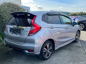 Honda Fit S SENSING HYBRID AUTOMATIC 1.5 PETROL // - Image 4