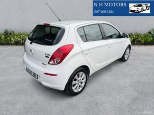 Hyundai i20 2014 PREMIUM CRDi 1.4 NCT 06-27 - Image 4