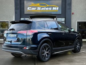 2.0 D-4D Icon SUV 5dr Diesel Manual Euro 6 (s/s) ( - Image 4