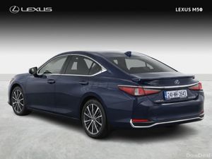 Lexus ES Dynamics - Image 2