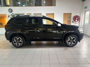 Dacia Duster 2021 Prestige High Spec - Image 3