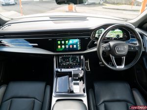 2021 Audi Q8 Sline 3.0 TFSI Plug in Hybrid - Image 4