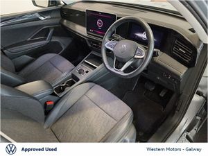 Volkswagen Tiguan Launch Edition New Model "G" 2.0 - Image 4