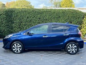 Toyota Aqua STYLE PACK 1.5 HYBRID AUTO // SERVICE - Image 3