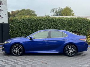 Toyota Camry WORLD SPORT (WS) PACKAGE 2.5 HYBRID A - Image 4