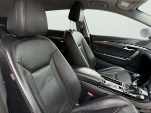 Hyundai i40 Tourer Executive 5DR - Image 4