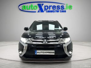 Mitsubishi Outlander 7 SEATER, 4WD Manual, Reversi - Image 3