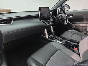 Toyota Corolla Cross Z Hybrid - Image 4