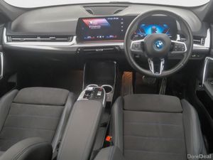 BMW iX1 eDrive20 M Sport - Image 4
