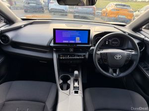 C-HR+ 2.0 PHEV – Design – low mileage - Image 2