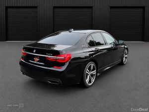 BMW 7-Series 2.0 740Le 9.2kWh M Sport Auto eDrive - Image 4