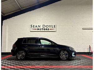 Volkswagen Golf 182 1.4 TSI GTE 204BHP AUTO - Image 4