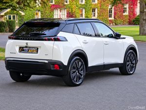 2022 Peugeot 2008 Electric GT 50kWh - Image 4