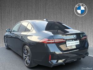 BMW 5-Series 530e M Sport Saloon - Image 2