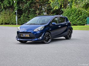 2018 Toyota Aqua 1.5 Petrol Hybrid Automatic - Image 3