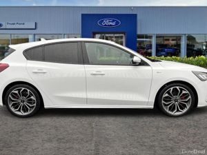 Ford Focus 1.0 EcoBoost Hybrid mHEV ST-Line X 5dr - Image 3
