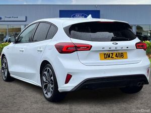 Ford Focus 1.0 EcoBoost Hybrid mHEV ST-Line X 5dr - Image 2