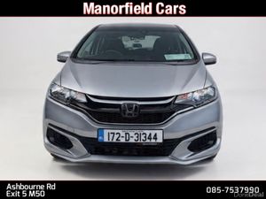 2017 172 Honda Fit 1.5 Petrol Hybrid Auto - Image 3