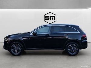 2022 MERCEDES GLC 300 DE AMG LINE 4 MATIC. - Image 4