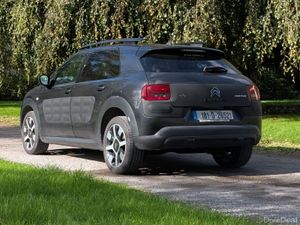 2018 CITROEN C4 CACTUS PURETECH82 FLAIR MANUAL MY1 - Image 3