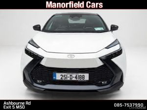 2025 251 Toyota C-HR Sol PHEV 2.0 Hybrid 233BHP - Image 3
