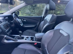 Renault Kadjar 2019, top spec , new timing belt - Image 4