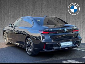 BMW i7 xDrive60 M Sport - Image 3