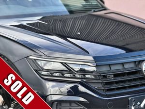 Volkswagen Touareg V6 BLACK EDITION R-LINE SUNROOF - Image 3
