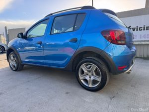 192 Dacia Sandero Stepway 0.9L Low Miles Warranty - Image 3