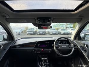 Kia Niro 1.6 K3 Plug In Hybrid - Image 4