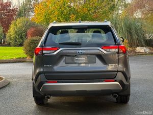 Excellent Condition 241 Toyota RAV4! - Image 4