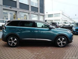 2021 PEUGEOT 5008 GT LINE 2.0  5DR 7 SEATER ESTATE - Image 3