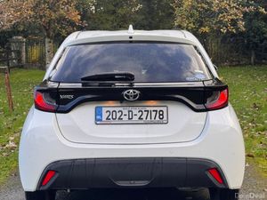 Toyota Yaris 1.0 VVT-i 5Dr Terra 202 - Image 4