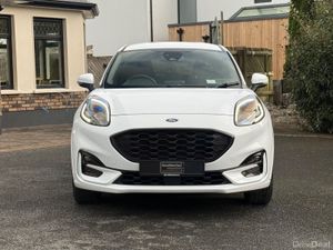 Spotless 2023 Ford Puma ST Line X Gold Edition! - Image 2