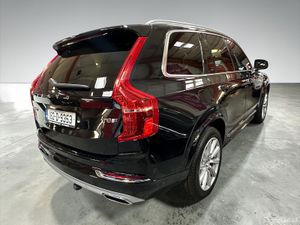 Volvo XC90 T8 (407hp) PHEV Inscription Geartronic - Image 4