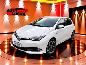 TOYOTA AURIS 2017 HYBRID 72000 KM ONLY - Image 2