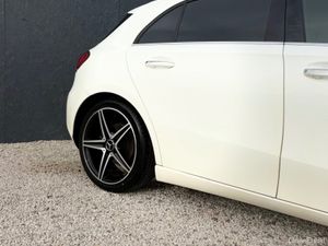 Mercedes Benz A180 1.3 Automatic 2019 - Image 4